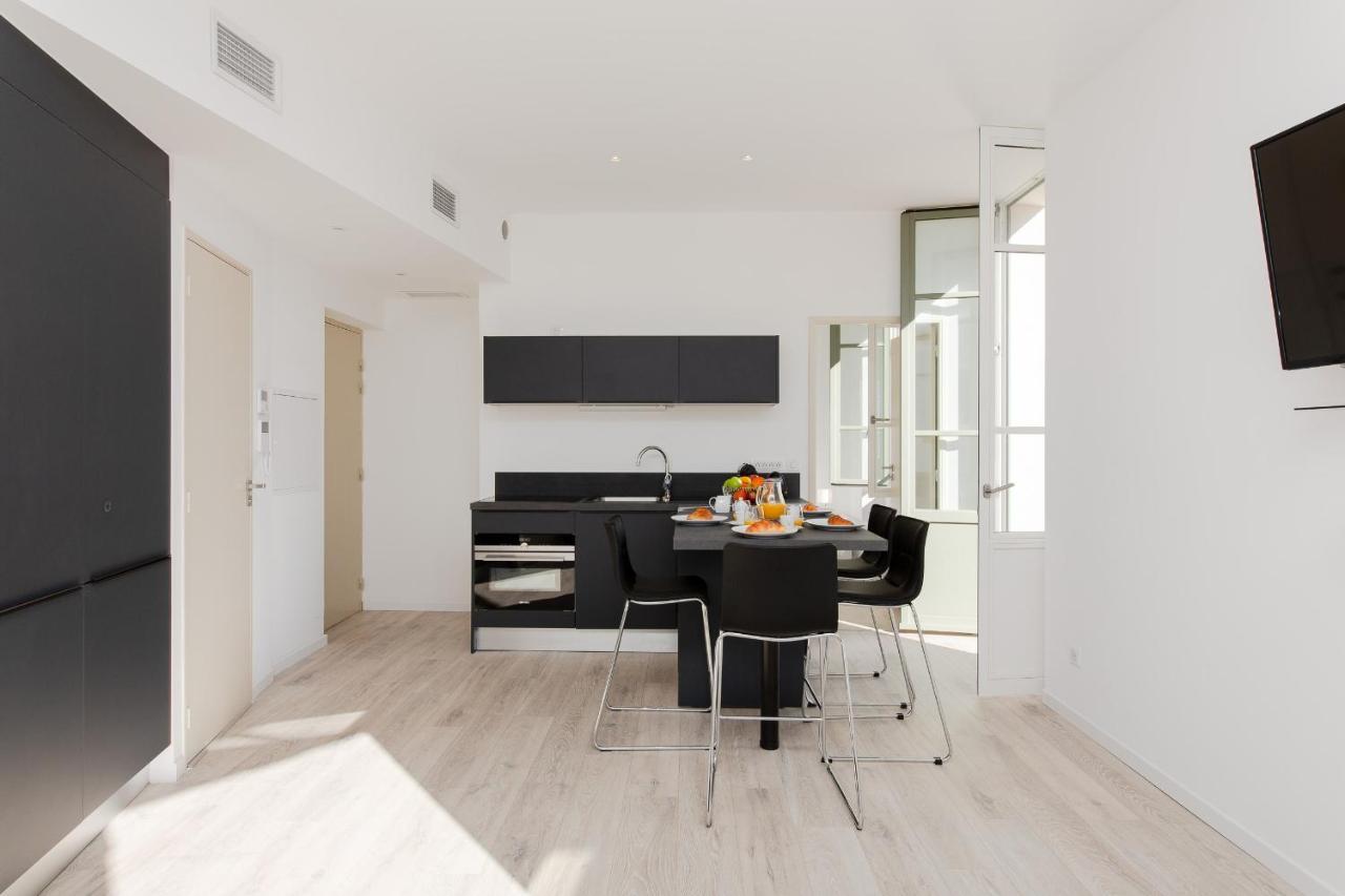 Anzur Yourhosthelper Appartement